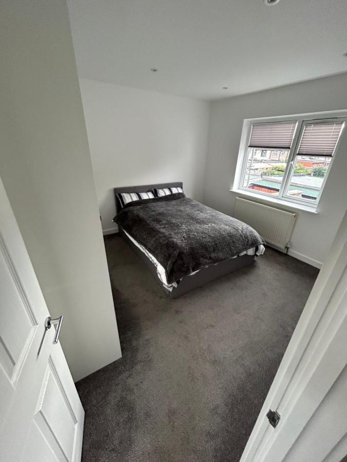West London Apartment Bagian luar foto